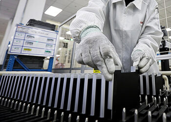 China Dominates Global Power Battery Market with 60%+ Share