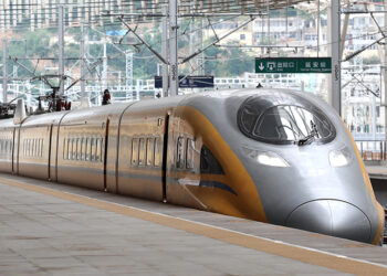 China Sets New Record for Railway Passenger Trips During National Day