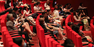 China's 2025 Box Office Outshines 2024, Local Films Lead