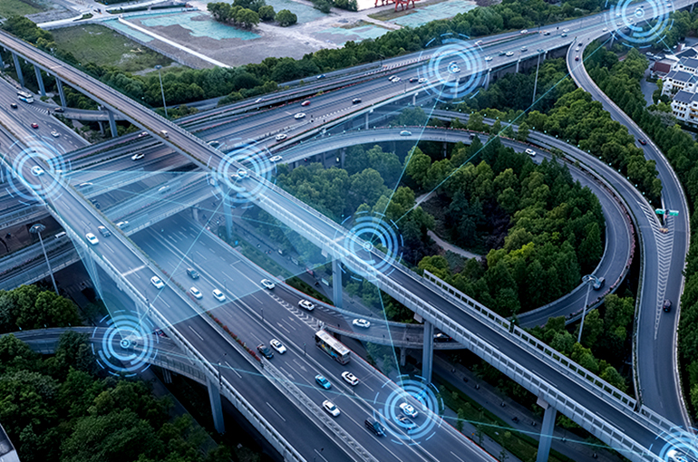 Chinese EV Leaders Explore Future of Smart Connected Cars at Beijing Forum