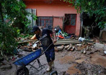 Flooding in Mexico: Heavy Rains Cause 130+ Dead or Missing
