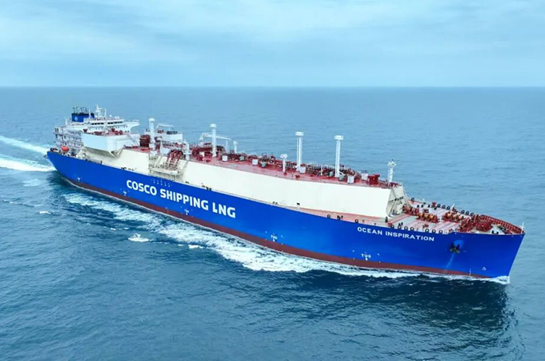 Hudong-Zhonghua Breaks Monthly Record with Large LNG Carrier Deliveries