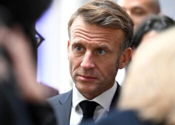 Macron urged to resolve France’s political chaos