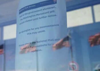 Open vs. Closed: What's the Difference?