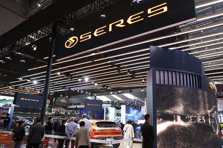 Seres Shares Soar as Chinese Automaker Teams Up with ByteDance on Embodied Tech
