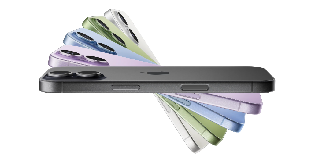 Tim Cook Says iPhone 17 Demand Surpasses Expectations