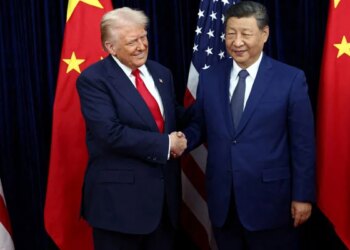 Trump aims for trade truce with Xi in South Korea talks
