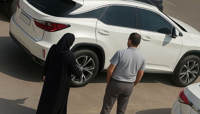 Two arrested in Sharjah for Dh195,000 theft using "faulty tyre" scam