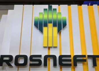 US imposes sanctions on Russian oil giants, EU bans LNG imports