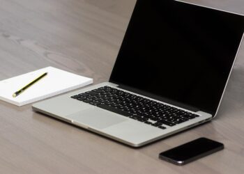 apple 1282240 960 720.jpg