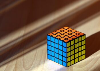 cube 5943950 960 720.jpg