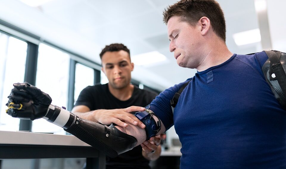 engineer 4904908 960 720.jpg