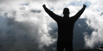 50 World Leaders Past Jobs  

1.  Narendra Modi - Tea seller
2.  Volodymyr Zelen