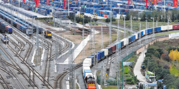 China Railway Fuels Co-Development of Southern China-Europe Railway via Middle Corridor
