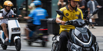 China’s Food Delivery Subsidies Cut into Merchant Profits, Study Shows