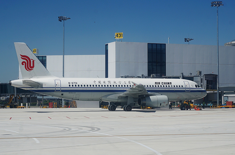 Chinese Airlines Halt 12 Japan Routes Amid Rising Tensions