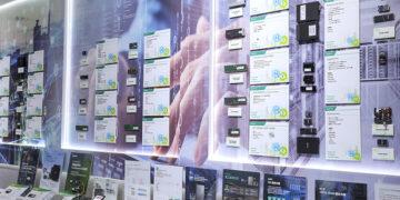 Chinese Phone Brands Raise Prices Amid Soaring Memory Costs, Focus on Premiums