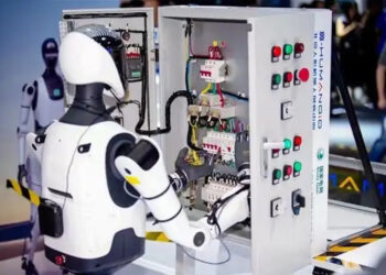 Chinese Robotics Firms Launch Open Platforms, Shift Focus from Dexterity to Usability