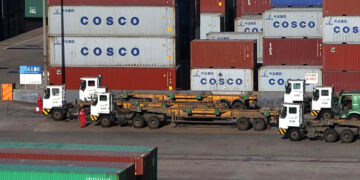 Chinese Sellers Anticipate Slim Profits Despite Major Black Friday Deals