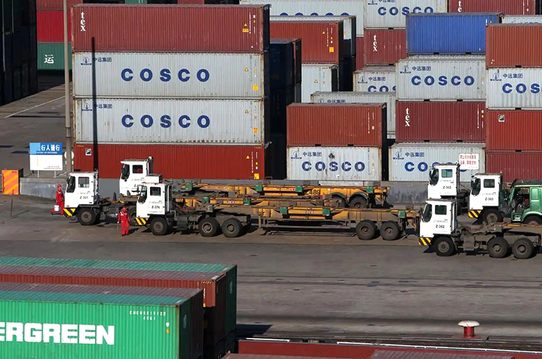 Chinese Sellers Anticipate Slim Profits Despite Major Black Friday Deals