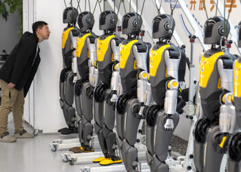 Industry Insiders Say Overcapacity Concerns in Robotics Are Premature