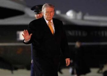 Justice Department Agrees to Investigate Epstein's Connections with Democrats at Trump’s Request