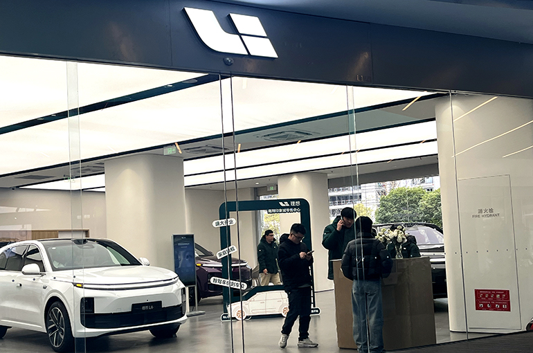 Li Auto Turns Losses in Q3 After Nearly Three Years of Profit