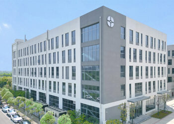 Nio and CATL's EV Battery Leasing Fund Secures $94M for R&D & Expansion