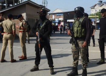 Police station in Srinagar rocked by massive explosion, official confirms