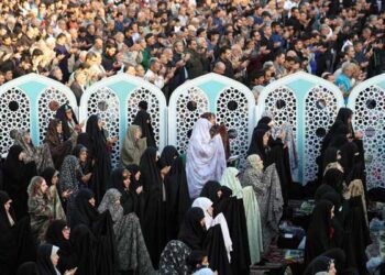 Tehran Worshippers Call for Rain Amid Iran’s Drought Crisis