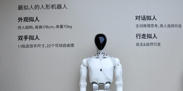 Xpeng Cuts Q3 Losses 79%, Aims 1M Robot Sales Annually by 2030