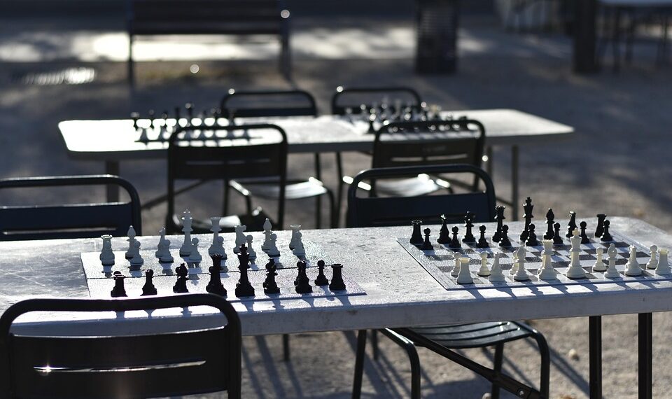 chess game 4700395 960 720.jpg