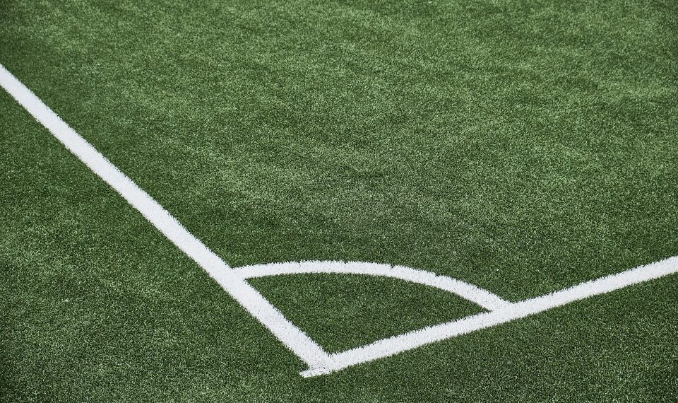 football 4392447 960 720.jpg