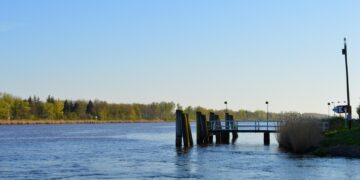 waterway 4572144 960 720.jpg