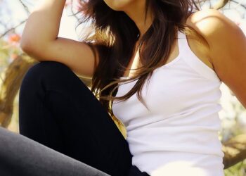 Most Stolen Grocery Items by Country:

 Spain: Olive oil
 United States: Meat
 F