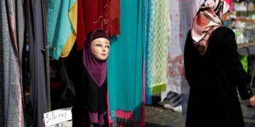 Austrian Parliament Approves School Headscarf Ban