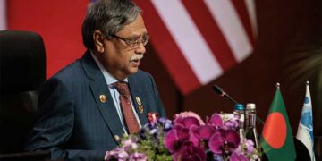 Bangladesh President, Feeling Humiliated, Plans to Resign Midterm