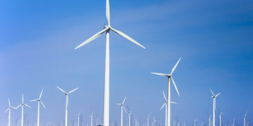 China Aims to Boost Over 200 GW of Wind and Solar Power in 2026