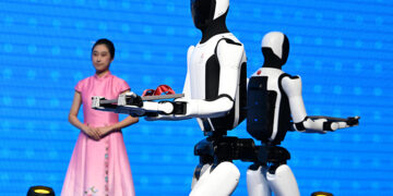 China’s Robot Rental Boom Fueled by Year-End Event Surge