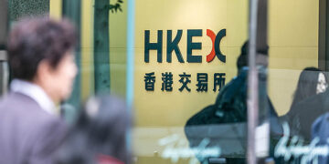 Chinese Firms Fuel Nearly 40% Surge in Hong Kong IPOs for 2025