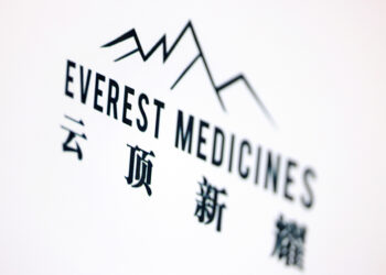 Everest Medicines Declines as Chinese Rival Copies Kidney Drug
