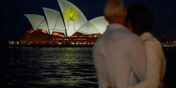 Families in Bondi call for national investigation into Australia's antisemitism rise