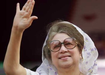 Khaleda Zia, Bangladesh's First Female Prime Minister, Passes Away at 80