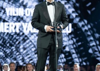 Mert Yazıcıoğlu and Sinem Ünsal Shine at GQ Men of the Year 2025