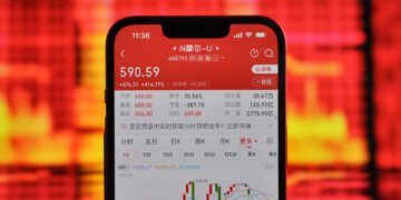 Moore Threads Rises 5x as 'China's Nvidia' Debuts in Shanghai