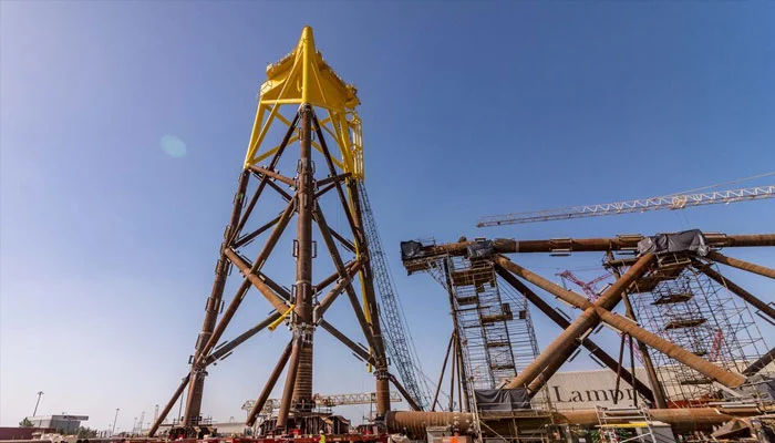 Oil-Dependent UAE Harnesses AI to Boost Economy