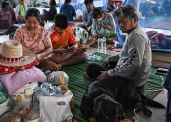 Over 500,000 Evacuated in Cambodia and Thailand Amid Border Conflicts