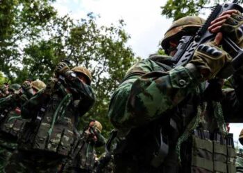 Thailand conducts air strikes on Cambodian military, army reports