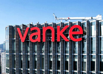 Vanke Falls Amid Debt Default Fears and Bond Extension Rejection