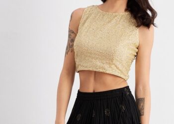 50 World Leaders Past Jobs
1. Narendra Modi - Tea seller
2. Volodymyr Zelen